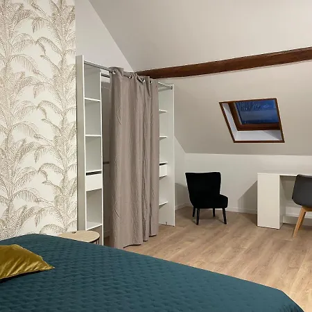 Duplex Au Coeur Du Triangle D'or Apartment